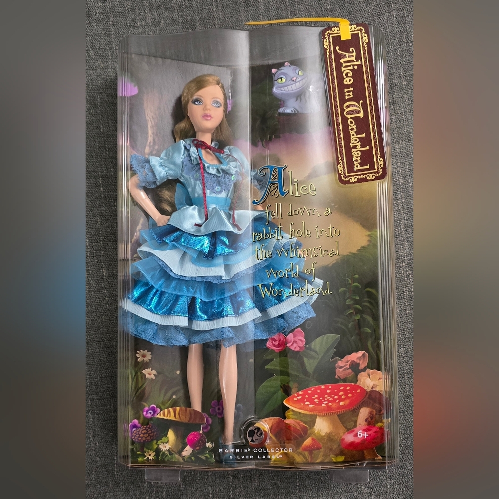 Alice in Wonderland Silver Series Barbie